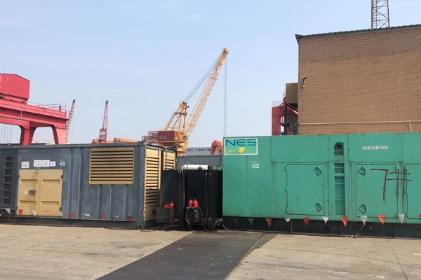 莒南发电机出租空气滤清器的清洁频率是多少？